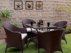 Ghế mây nhựa ngoài trời quầy bar có kích thước như thế nào? Ghế mây nhựa ngoài trời quầy bar có kích thước như thế nào?