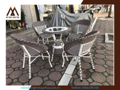 Xu hướng bàn ghế sắt – Làm mới không gian quán cafe của bạn Xu hướng bàn ghế sắt – Làm mới không gian quán cafe của bạn