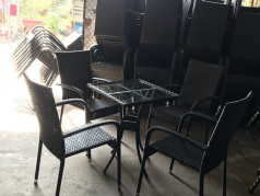 Ghế mây nhựa ngoài trời quầy bar có kích thước như thế nào? Ghế mây nhựa ngoài trời quầy bar có kích thước như thế nào?