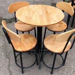 Bộ bàn ghế cafe chân sắt mặt gỗ 02