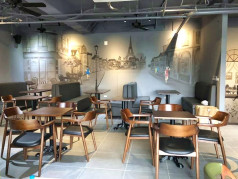 Điểm danh các mẫu bàn ghế café bể bơi vẻ đẹp sang chảnh Điểm danh các mẫu bàn ghế café bể bơi vẻ đẹp sang chảnh