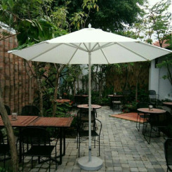 Bộ bàn ghế cafe chân sắt mặt gỗ nan Bộ bàn ghế cafe chân sắt mặt gỗ nan