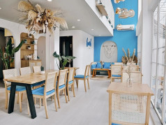 Làm đẹp không gian phòng bếp với thiết kế quầy bar hiện đại Làm đẹp không gian phòng bếp với thiết kế quầy bar hiện đại