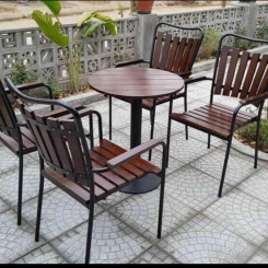 Bộ bàn ghế cafe chân sắt mặt gỗ TT05 Bộ bàn ghế cafe chân sắt mặt gỗ TT05