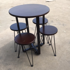 Bộ bàn ghế cafe chân sắt mặt gỗ TT05 Bộ bàn ghế cafe chân sắt mặt gỗ TT05