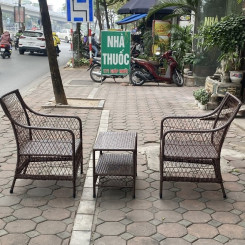 Ghế dài mây nhựa bập bênh thư giãn Ghế dài mây nhựa bập bênh thư giãn