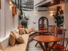 Những mẫu thiết kế bàn cafe nào phổ biến nhất hiện nay? Những mẫu thiết kế bàn cafe nào phổ biến nhất hiện nay?