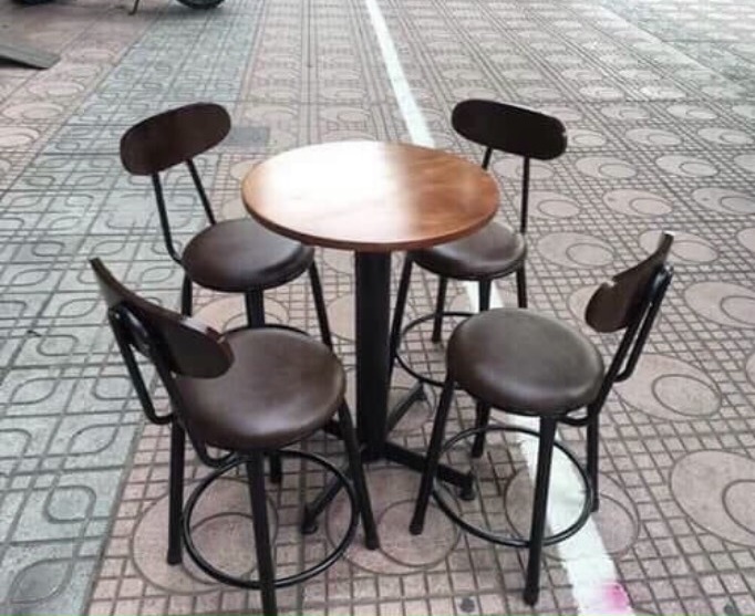 Bộ bàn ghế Cafe chân sắt TT09
